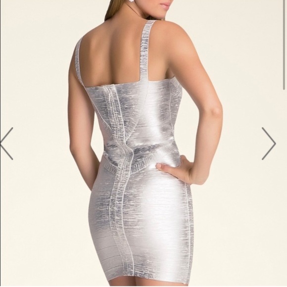 BEBÉ DRESS - Picture 2 of 3